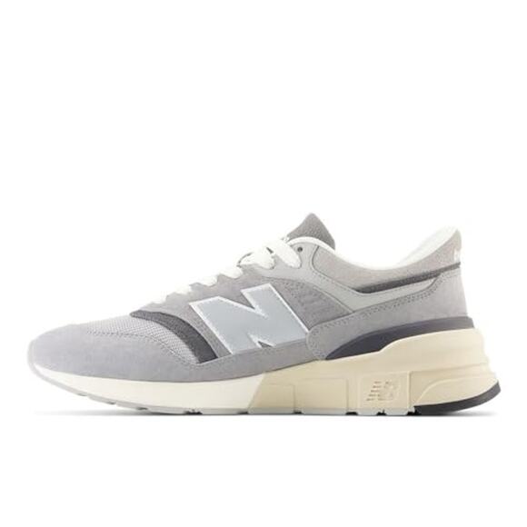 NWT New Balance 997R Unisex Sneakers Grey Size Men 11.5 / Women 13 main image 6